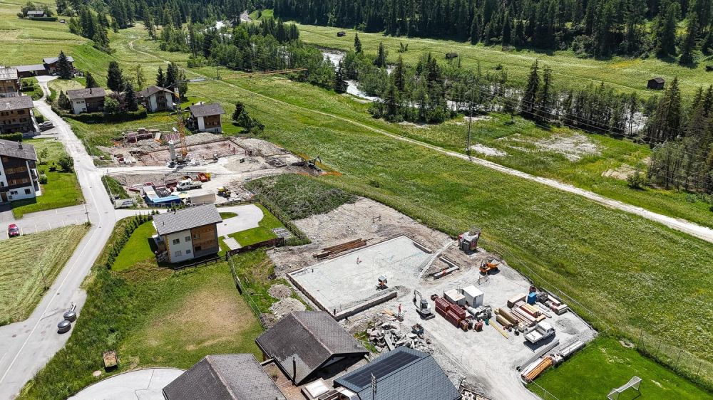 Superbe rez-jardin 4.5 pièces à Evolène - Bild 1