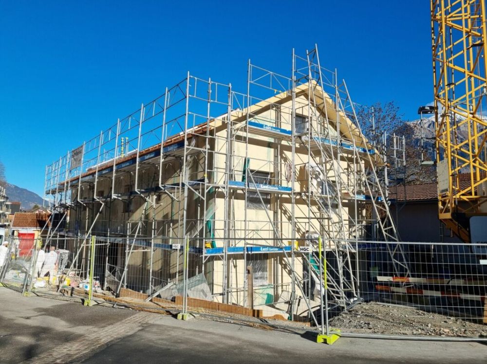 Neubau mit Lebensqualität - Hausteil mit eigenem Umschwung - Weiligstrasse 22