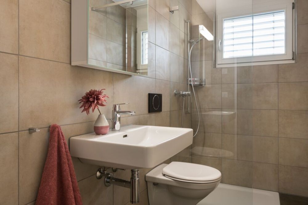 Moderne Dachwohnung mit Neubaucharakter -  Bild 6