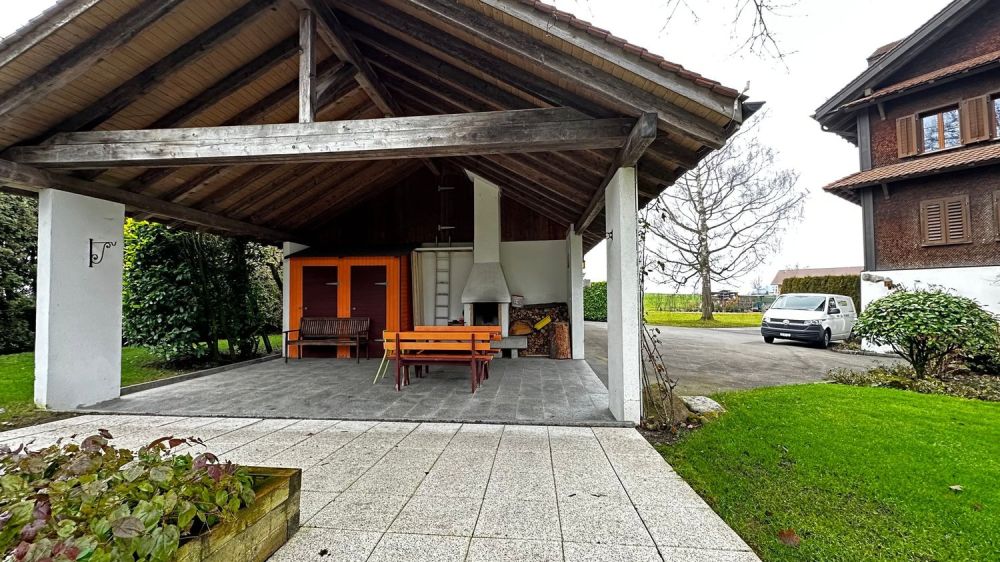 4.5-Zimmer-Wohnung mit Garagenbox in Neuheim zu vermieten - Bild 3