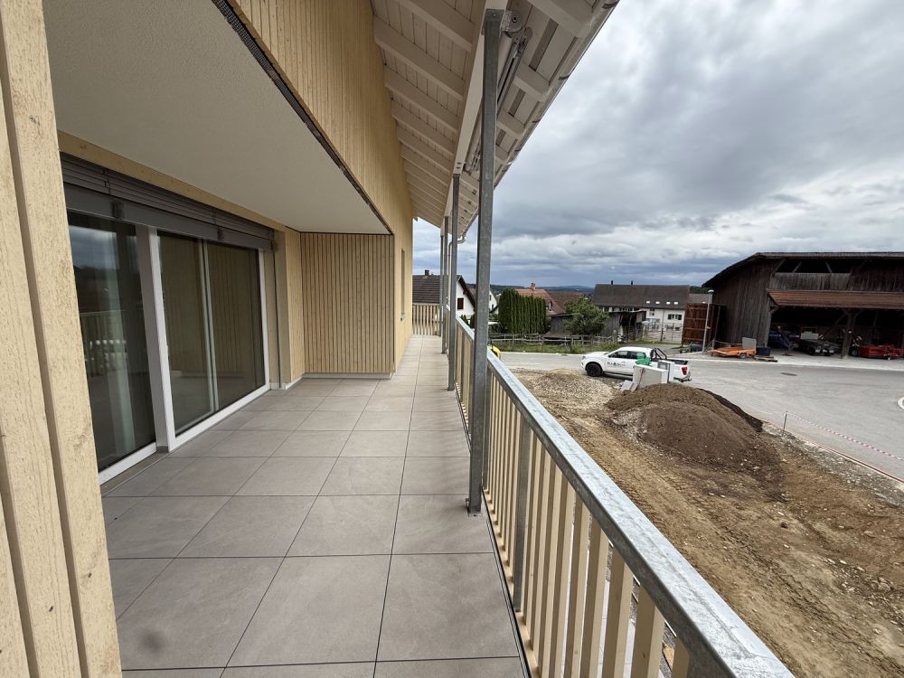 Wohnen mit 32 m² Balkon – mehr Platz draussen als andere drinnen -  Bild 3