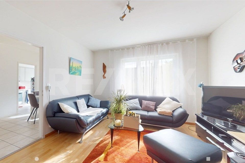 Helles und gemütliches Zuhause mit Balkon, 2.5 Zimmerwohnung -  Bild 1