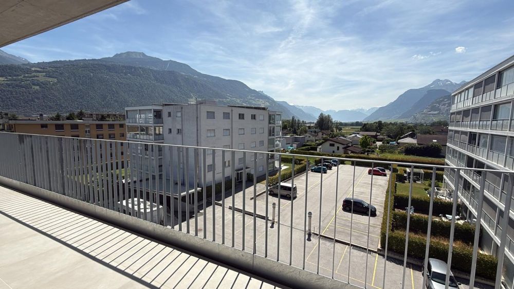 Geräumiges neues Dachgeschoß mit großem Balkon -  Bild 11