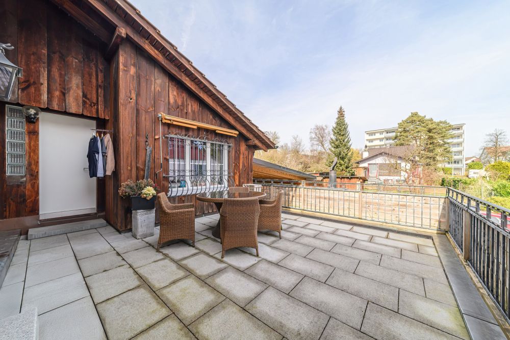 Liebhaberobjekt mit Renditepotenzial an ruhiger und zentraler Lage in Dietlikon - Bild 7