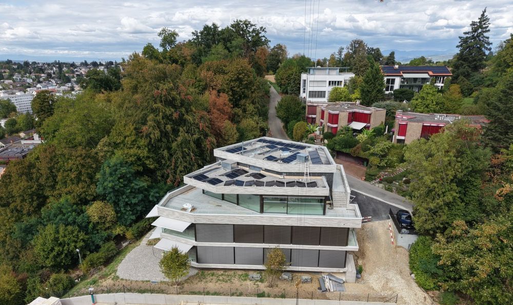 Exklusive 7-Zimmer-Attikawohnung in Binningen - Neubau mit Minergie P-Standard -  Bild 1