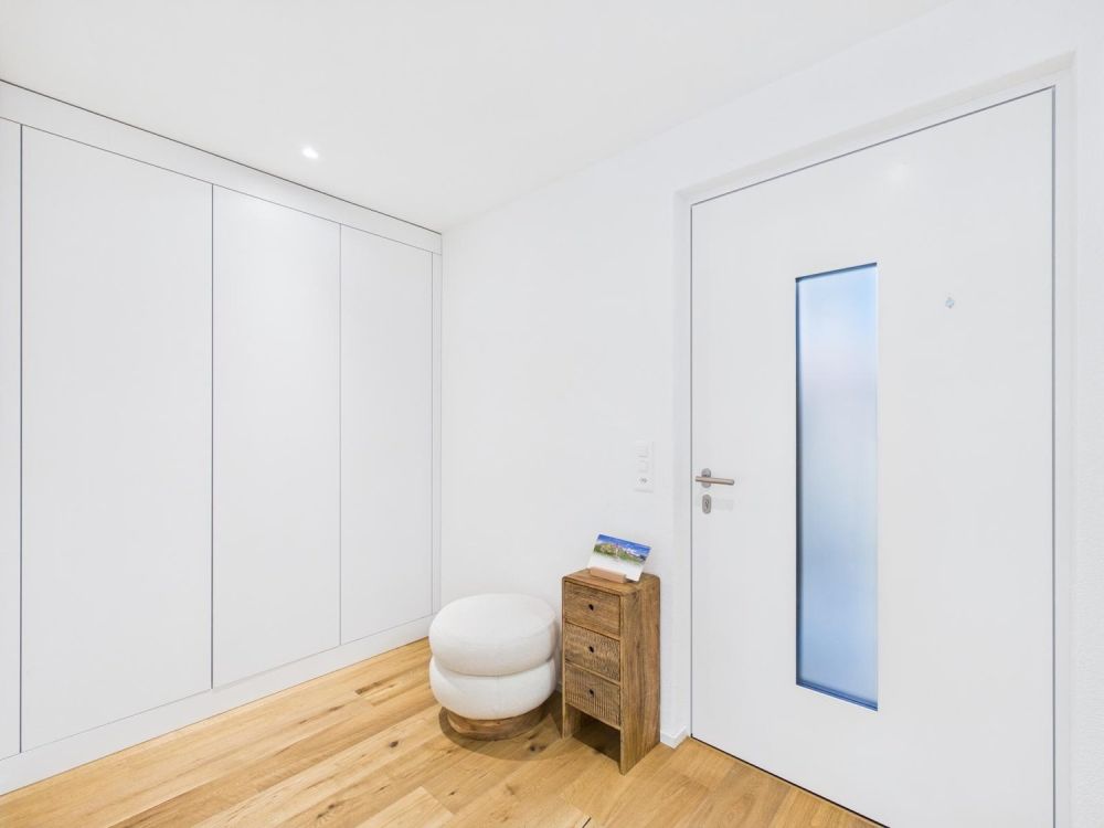 Neuwertiges 6.5-Zimmer-Doppeleinfamilienhaus mit hochwertigem Ausbau in Safenwil -  Bild 8