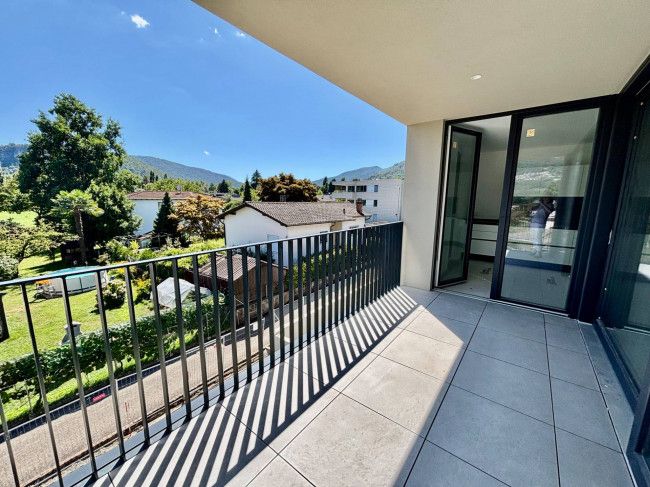 NEUE Wohnung in der Nähe vom Seeufer und Bahn, auch als Ferienwohnung! - Bild 2