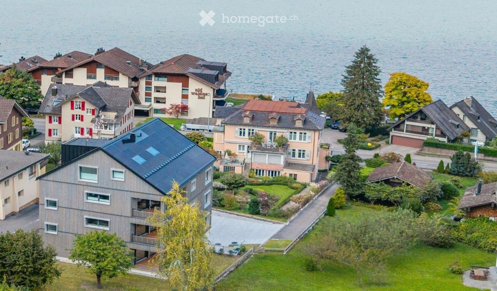 Idylle in Beckenried - Erstbezug mit Seesicht und Steuervorteil - Bild 1