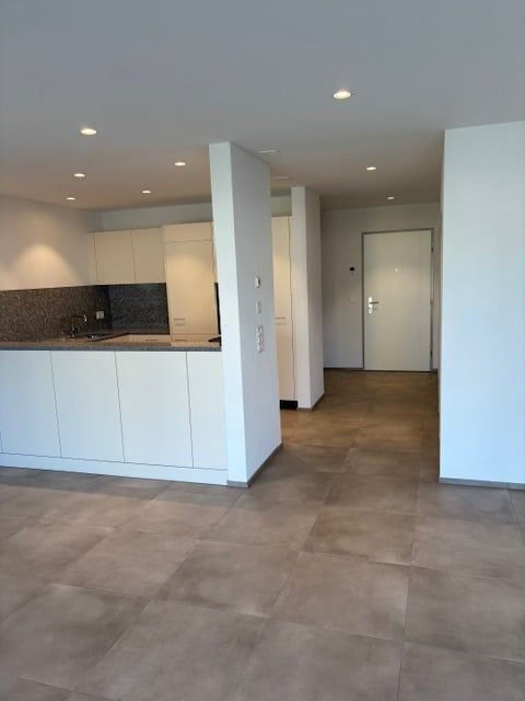 Neue 2.5 Zi. Eigentumswohnung mit grossem Balkon -  Bild 6