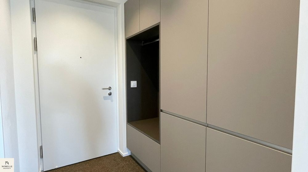 Sonnig, modern und hochwertig – 2.5 Zimmer Wohnung mit unverbaubarer Aussicht -  Bild 11