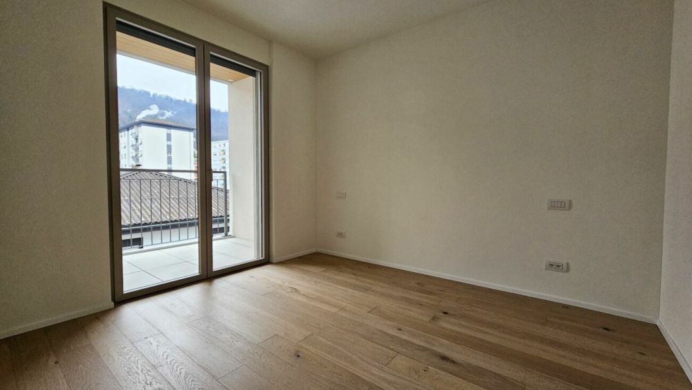 APPARTAMENTO ULTIMO PIANO A CHIASSO -  Bild 5