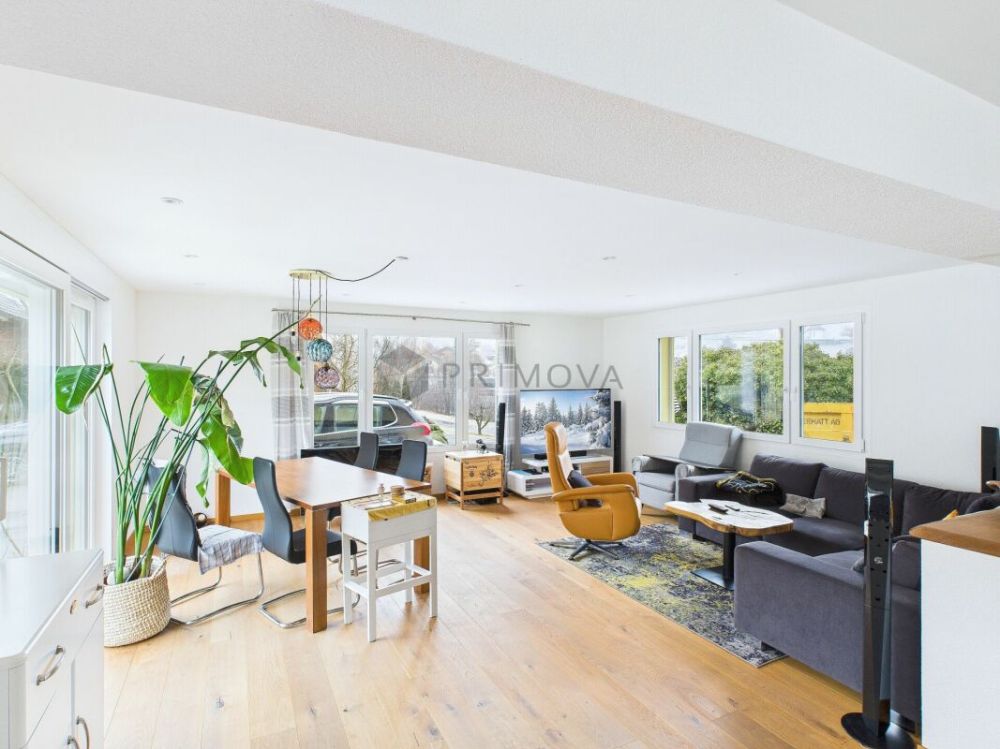 Wohntraum mit Weitblick, exklusives Mehrgenerationen-Idyll in Meltingen - Bild 2