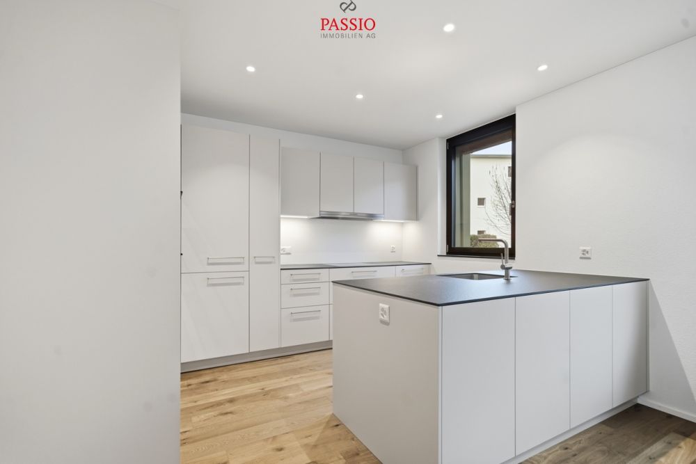 Moderne 4.5-Zimmer Neubau-Wohnung mit hochwertigem Innenausbau -  Bild 3
