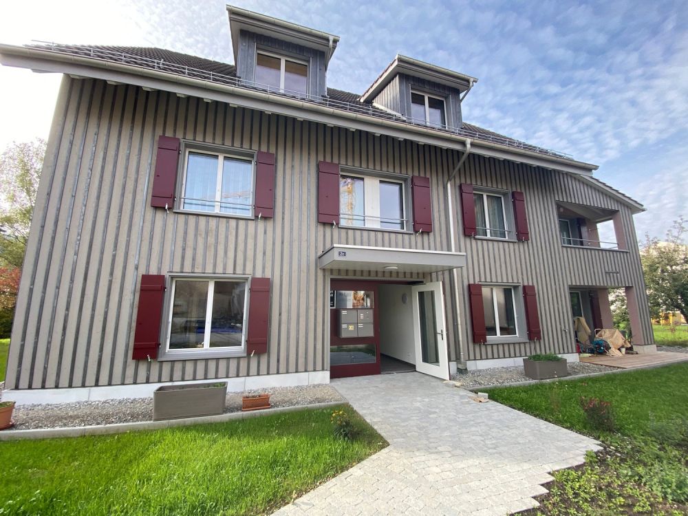 Moderne 5.5-Zimmer Maisonette in Embrach kaufen - Bild 1