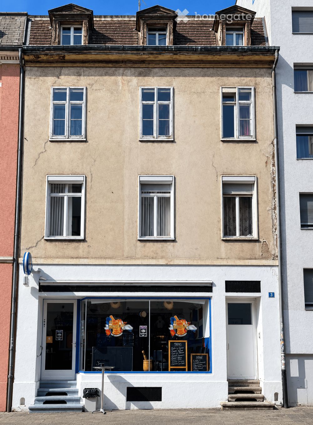 Mehrfamilienhaus nahe Claraplatz, Kaserne und Rhein – mit Entwicklungspotenzial -  Bild 1