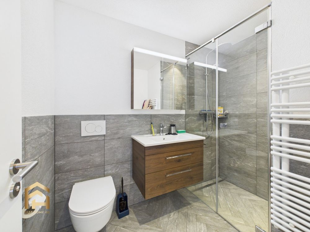 Helle 4.5-Zimmer Neubauwohnung mit Balkon und Lift in St. Niklaus - CAM04538G0-PR0124-STILL009