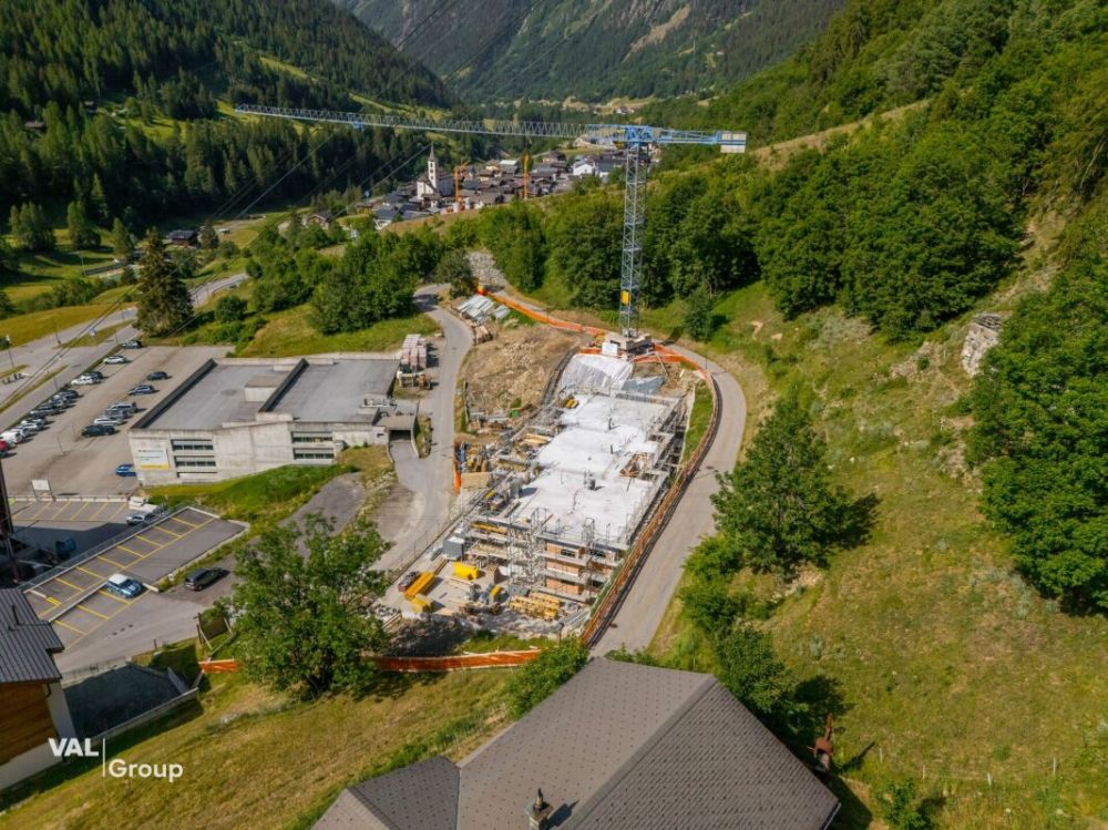 Exklusive Attikwohnung - Wohnen mit alpinem Charme im Tschäggättuhuis -  Bild 7