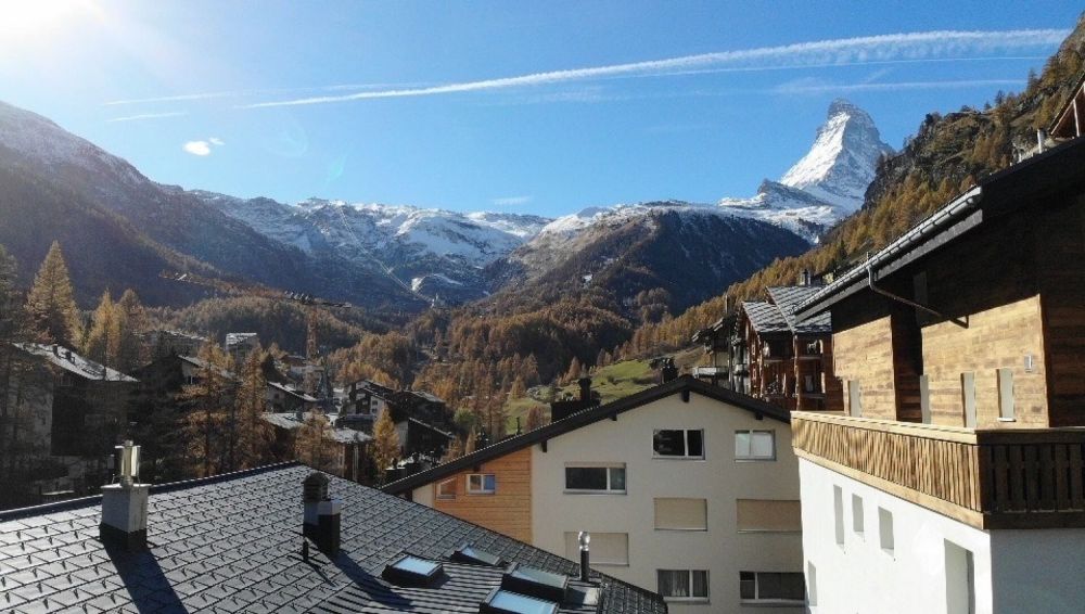 Zwischen Himmel und Berg - Wohnen auf zwei Etagen in Zermatt -  Bild 7