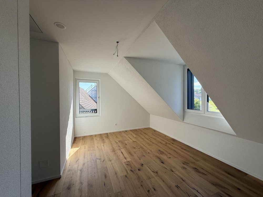 Modernes 5.5-Zimmer-Reihenhaus in Oberneunforn – Minergie-zertifiziert -  Bild 11
