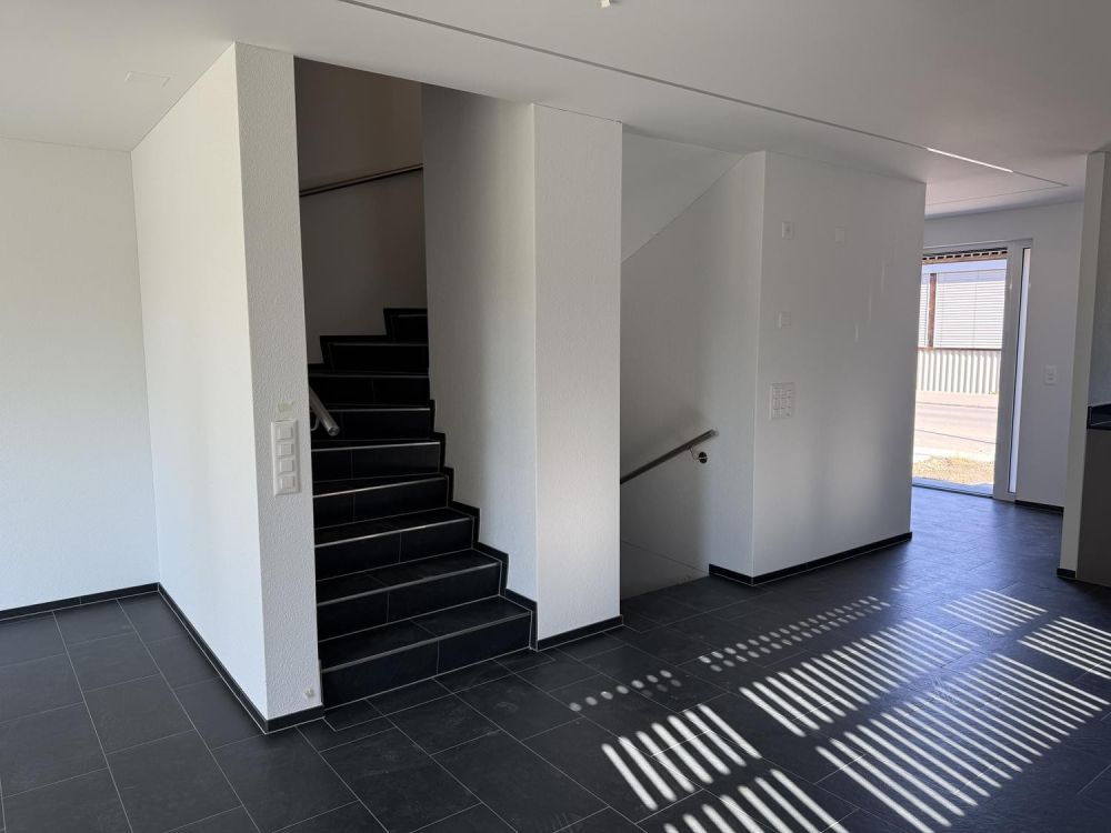 Modernes 5.5-Zimmer-Reihenhaus in Oberneunforn – Minergie-zertifiziert -  Bild 3