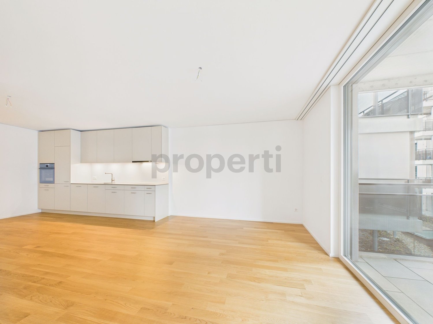 Moderne 3.5-Zimmer-Wohnung mit Balkon, Basel - Image 1