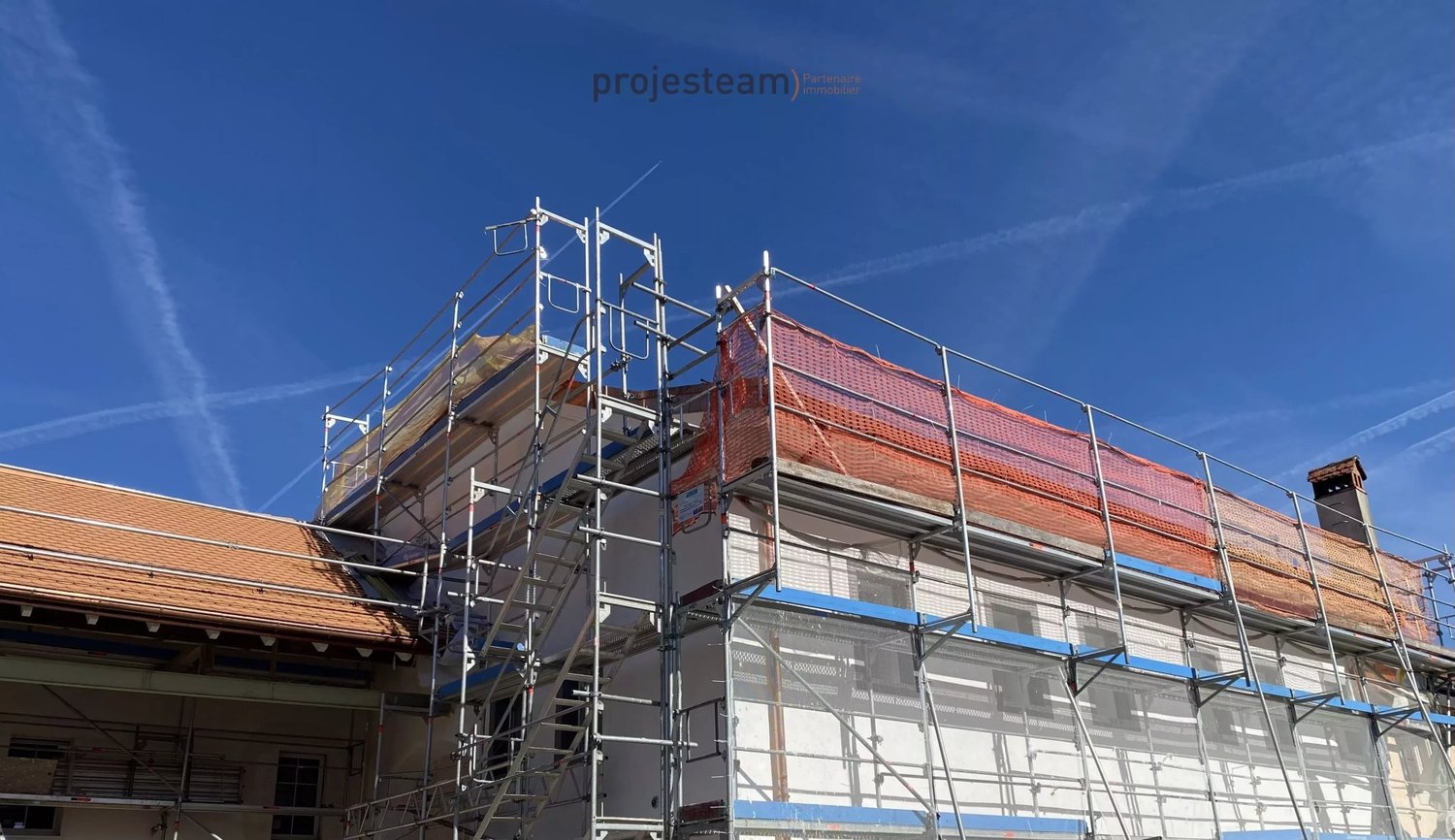 Ferme en cours de rénovation - Duplex combles au cachet et charme accentué par des doubles hauteurs de plafond - Bild 2