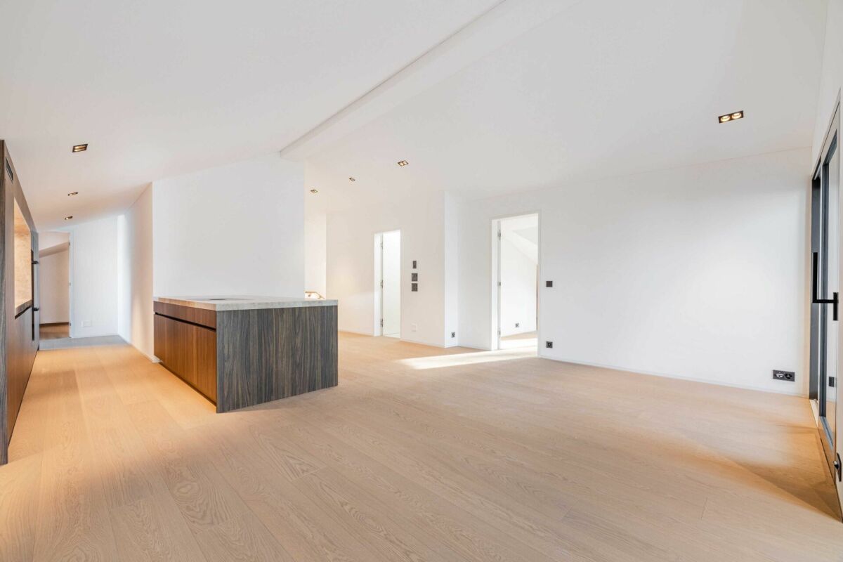 Erstbezug Neubau: Design, Licht & Komfort - Exklusive 5.5 Zimmer-Dachattikawohnung im beliebten Horn - Bild 13