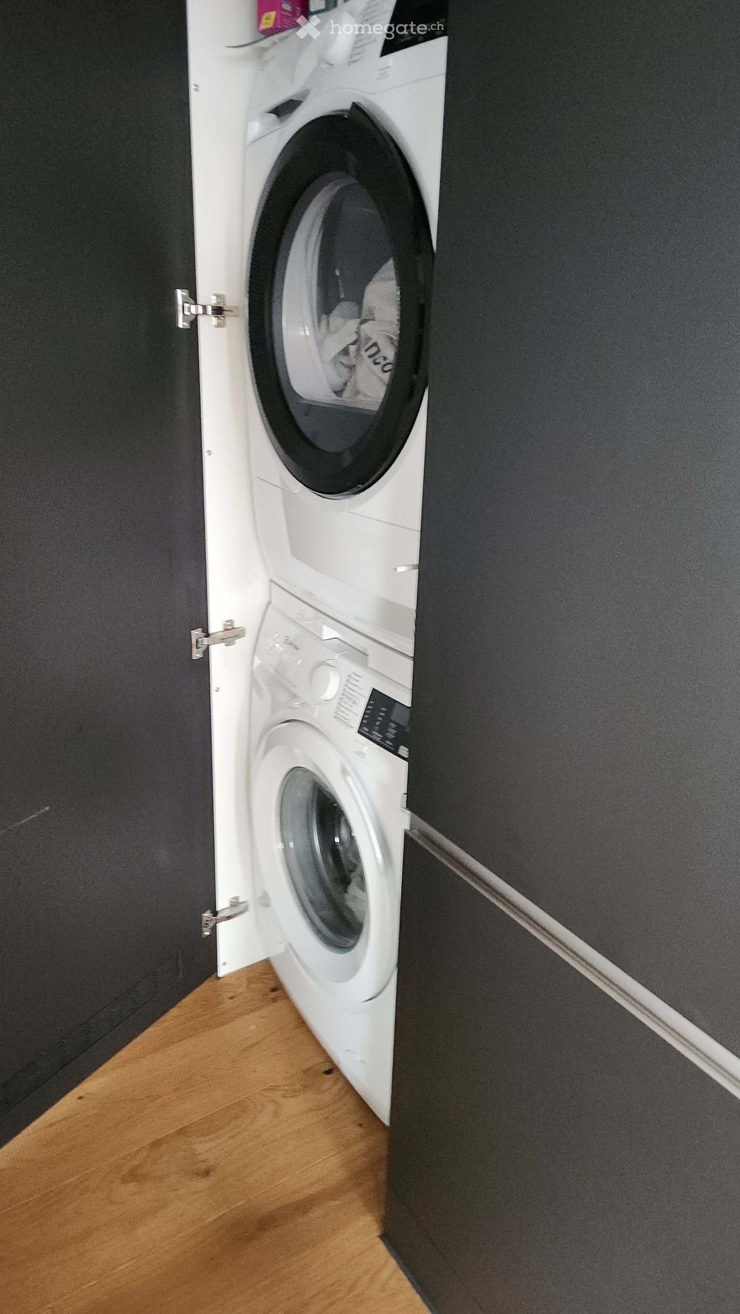 Modern 3-Room Apartment with Stunning Views in New Volketswil Development -  Bild 2