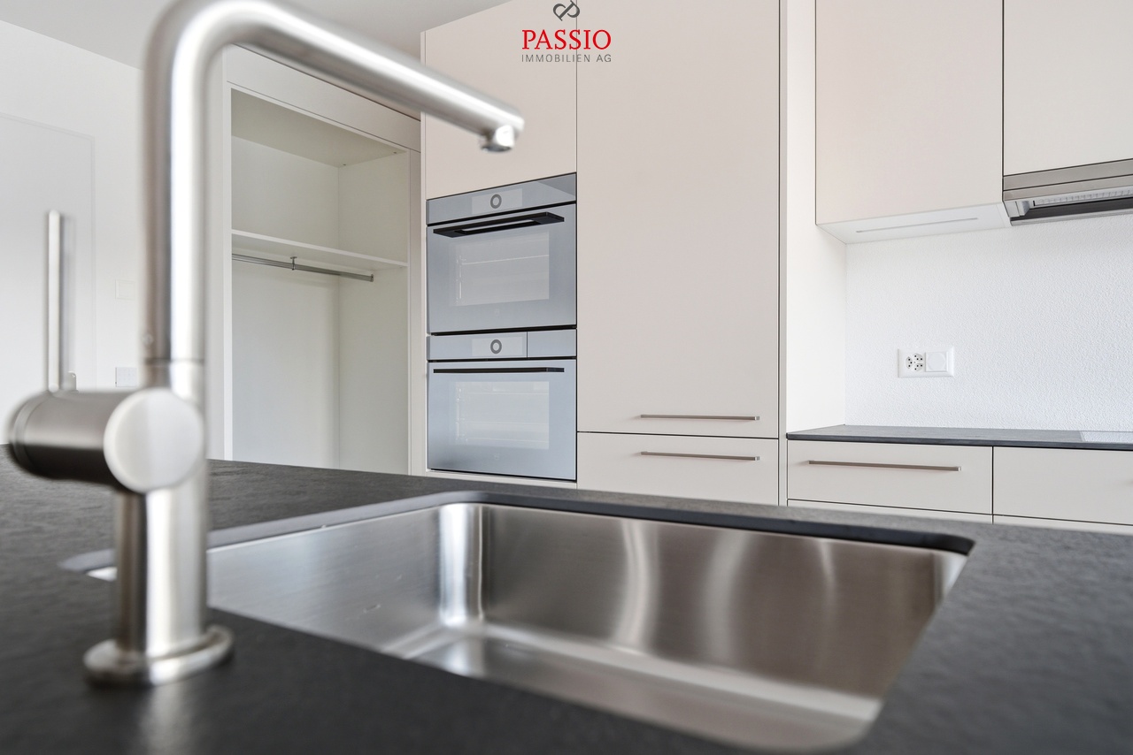 Exklusive 5.5-Zimmer Neubau-Parterrewohnung mit hochwertigem Ausbau -  Bild 6