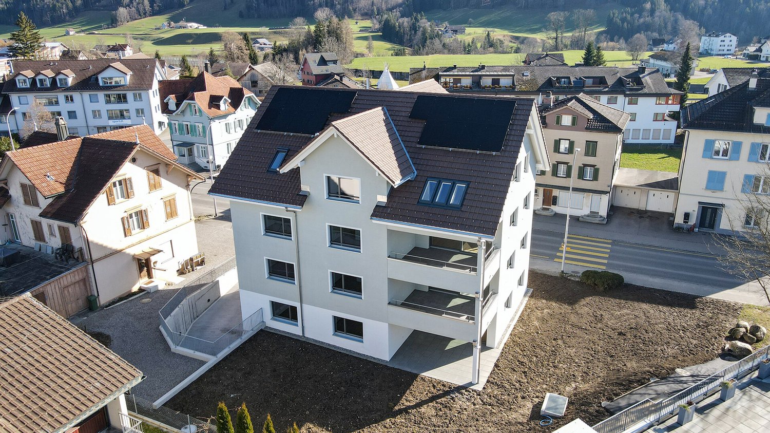 Dachwohnung im Herzen von Bütschwil  ideal für Paare & Familien - Aussenansicht
