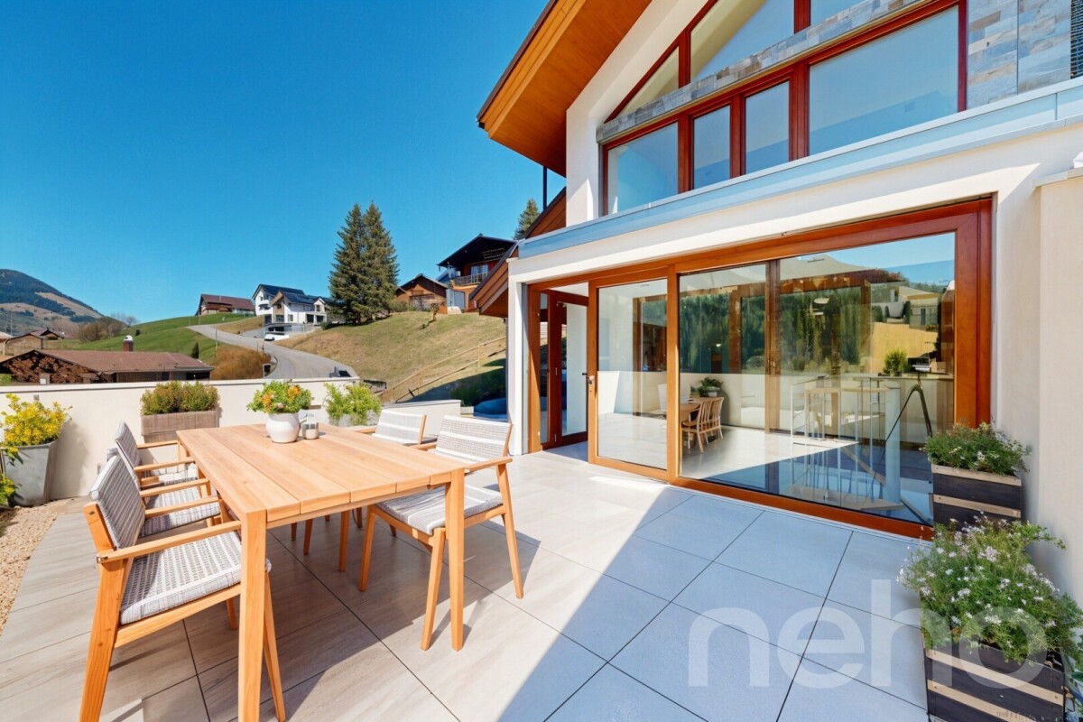 Ankommen und durchatmen: Neubau mit unverbaubarem Bergblick - Bild 1