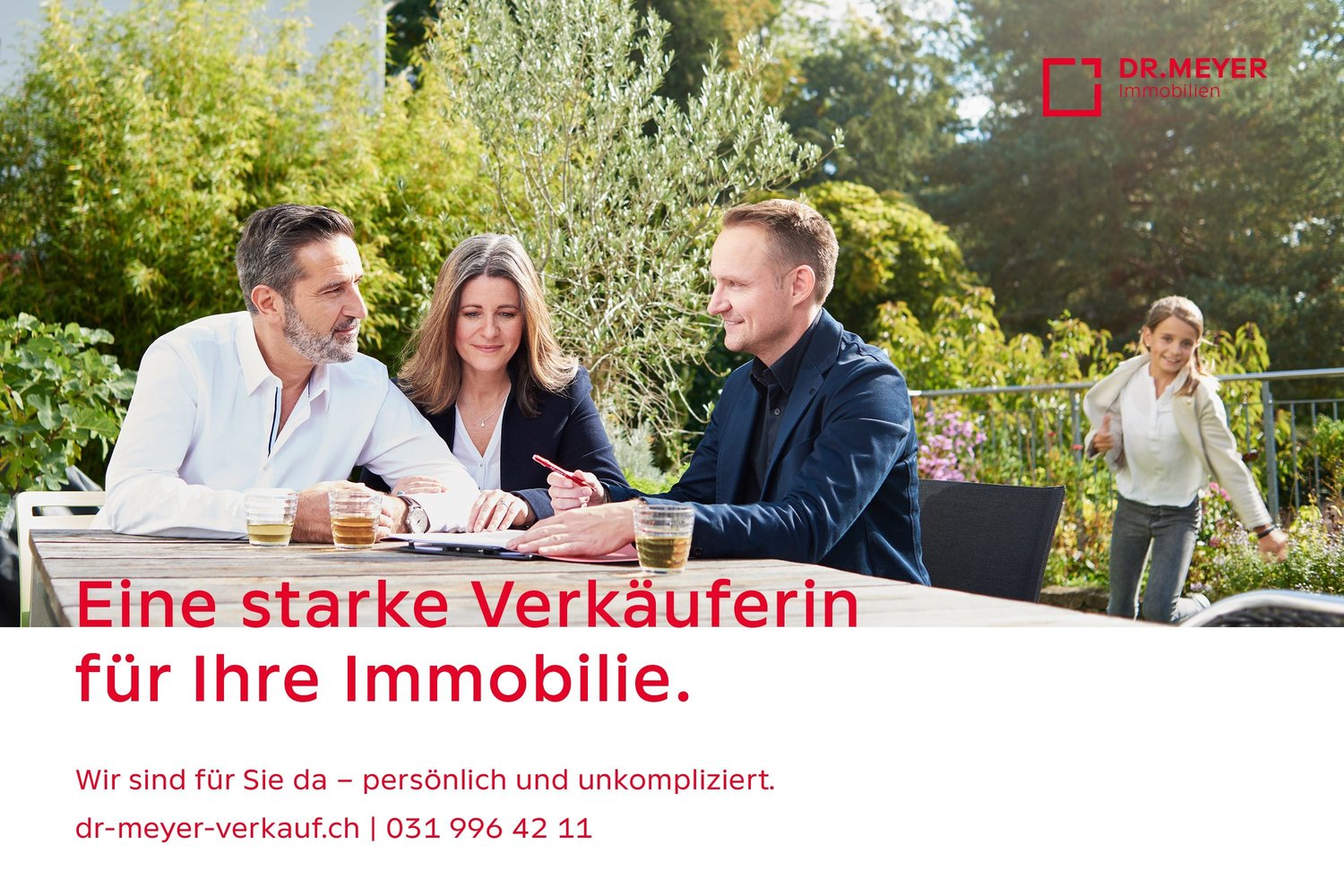 6.5-Zimmer-Villa mit Panoramasicht & Pool in Hünibach - Bild 5