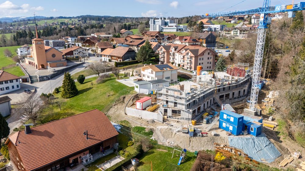 Spacieux appartement de 3.5 pièces au rez-de-chaussée à Sorens - Bild 6