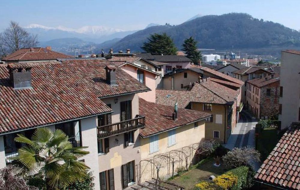 Moderno appartamento di 2.5 locali ad Agno/Moderne 2.5-Zimmer-Wohnung in Agno - Image 4