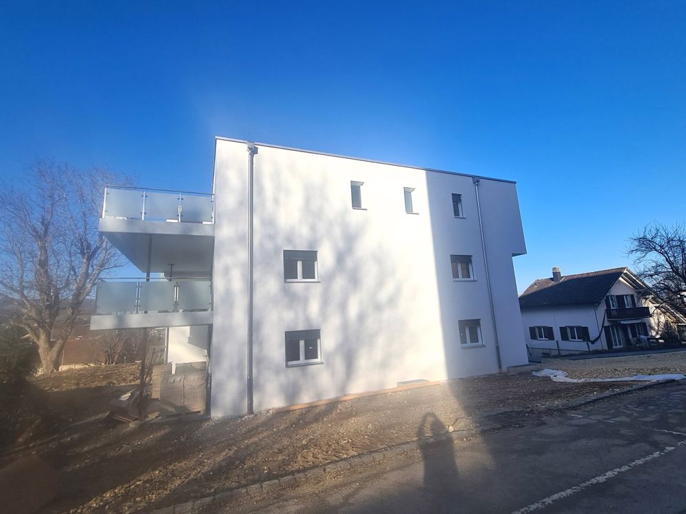 Splendide attique tout neuf en PPE de 3,5 pièces avec place de parc dans le garage - Bild 7