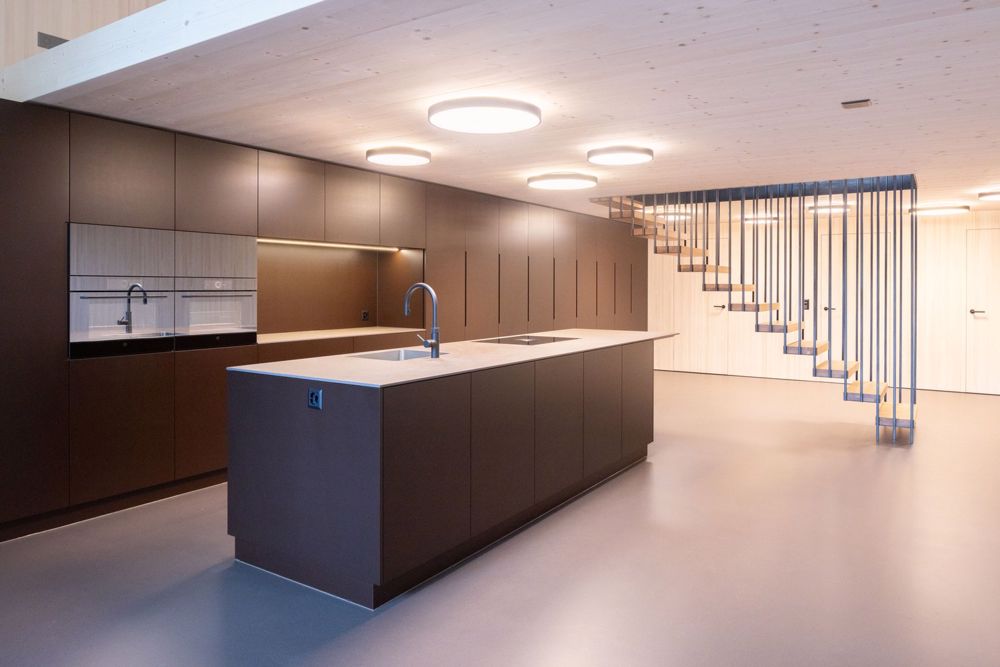 Atelierwohnung im Loft-Stil an der Seepromenade in Brunnen, SZ - Bild 4