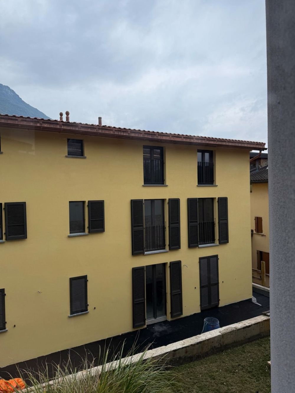Nuovo e ampio 4.5 locali in affitto a Cadro - Bild 2