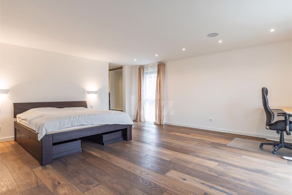 Splendide villa de construction récente avec grand jardin - Bild 10
