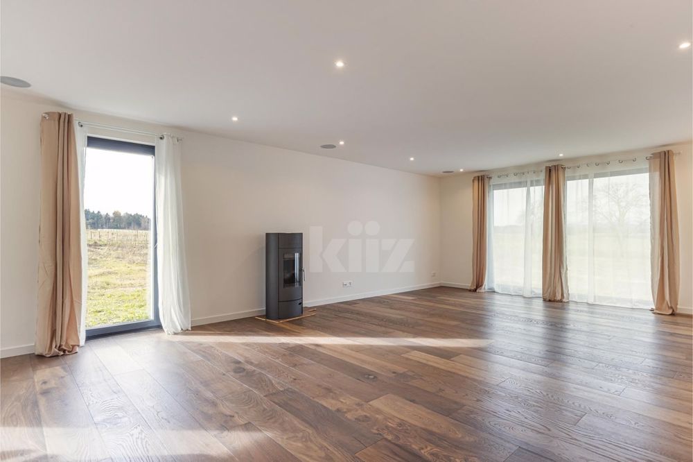 Splendide villa de construction récente avec grand jardin - Bild 12