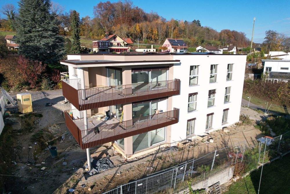 Très bel attique de 5.5 pces avec magnifique vue - Bild 1