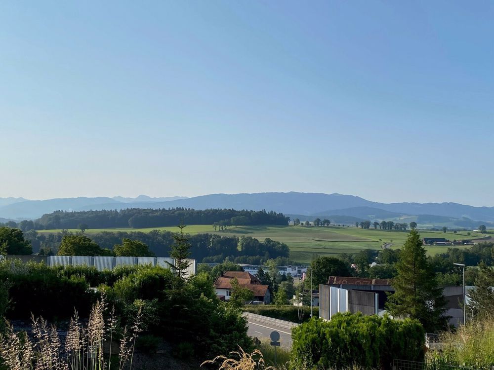 Très bel attique de 5.5 pces avec magnifique vue - Vue Sud-Est