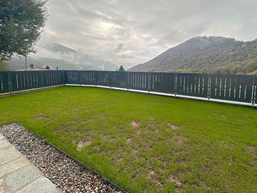Elegante villa di nuova realizzazione a Sigirino - Bild 1