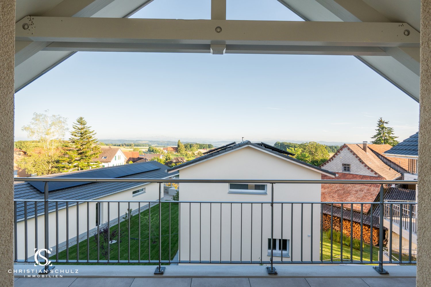 Neubau-Einfamilienhaus in Helsighausen (TG) – modern, energieeffizient & naturnah - Bild 1