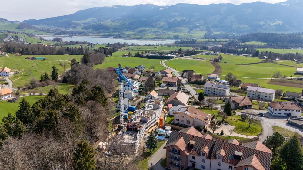 Geräumiges Dreispänner-Apartment mit 5.5 Zimmern in Sorens - Bild 13