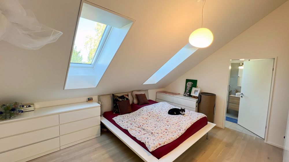 Bijou 3 1/2 Zi. Dachwohnung mit Seesicht - barrierefrei! wohnen! - Bild 4