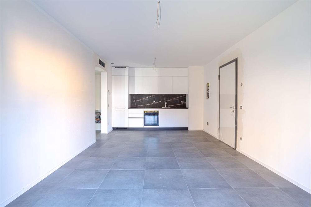 Neue 2.5 Zimmer in einer prestigeträchtigen Residenz - Bild 2