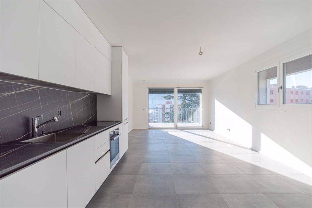 Neue 2.5 Zimmer in einer prestigeträchtigen Residenz - Bild 8