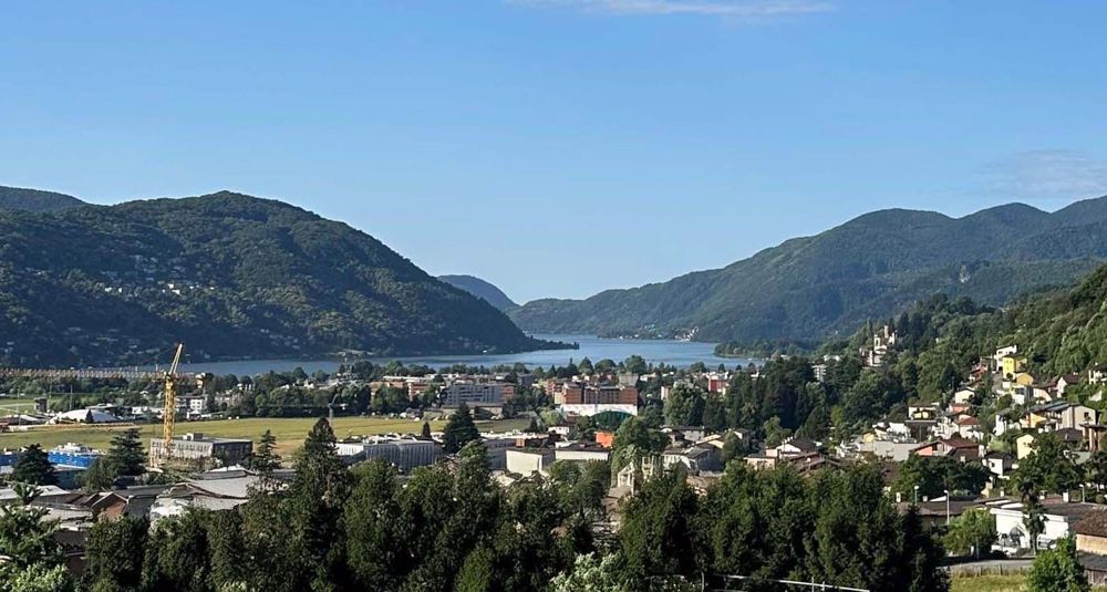 Attika mit 4,5 Zimmern und herrlicher Seesicht - Bild 4