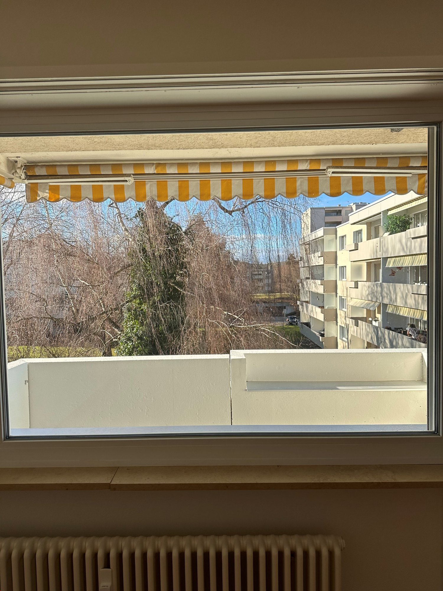 Sonnige 4,5 Zimmerwohnung mit Balkon -  Bild 6