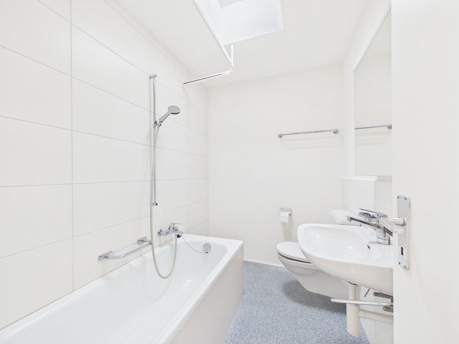 Charmante 4.5 Zimmer-Dachwohnung im Telli -  Bild 7